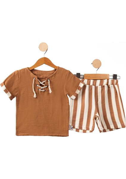 Çizgi Detaylı Şortlu Takım Kahverengi