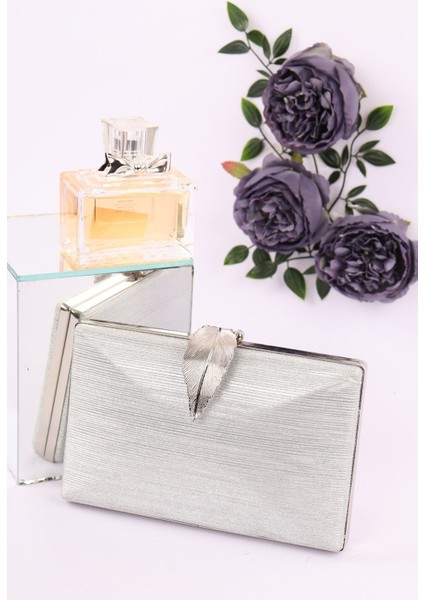 713 Sindirella Yaprak Bukle Abiye Çanta | Şık El Çantası Modeli