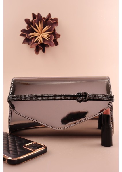 117 Ayna Düğmeli Zarif Mektup Abiye Çanta