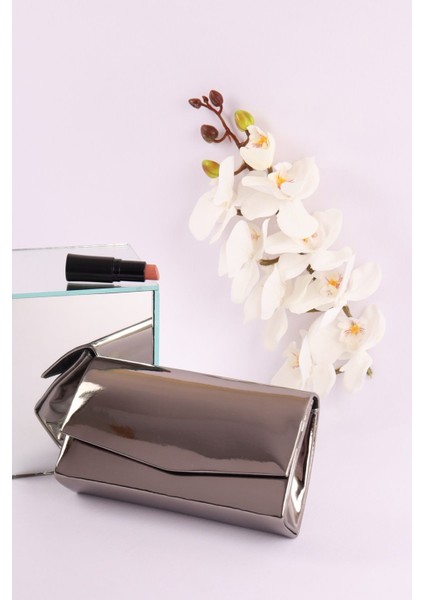 201 Ayna Minik Zarf Abiye Çanta | Parlak ve Şık Minik Çanta