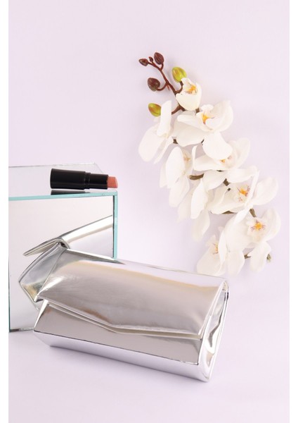 201 Ayna Minik Zarf Abiye Çanta | Parlak ve Şık Minik Çanta