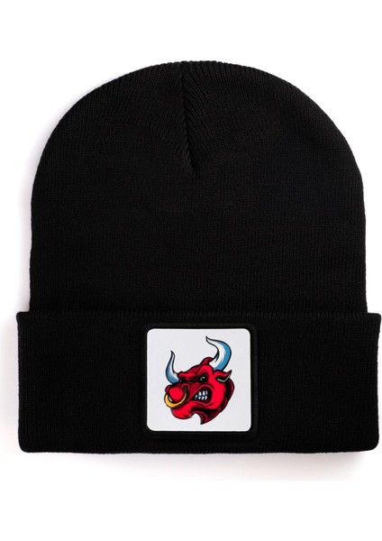 Boğa Logolu Siyah Bere