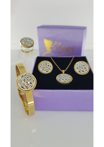 Moon 4lü Hediye Çelik Takı Seti SNS16 Kolye Küpe Bileklik Yüzük Takı kutusunda gönderilmektedir