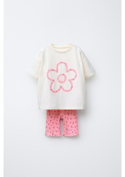 Kız Çococuk Çiçek Aplike Detaylı Şortlu Altüst Takım