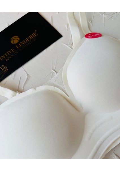 Olivia Balensiz Dikişsiz Lazer Kesim Hafif Destekli Önü Dantel Detaylı Yeni Nesil Sütyen (Intive Özel) fırsatları