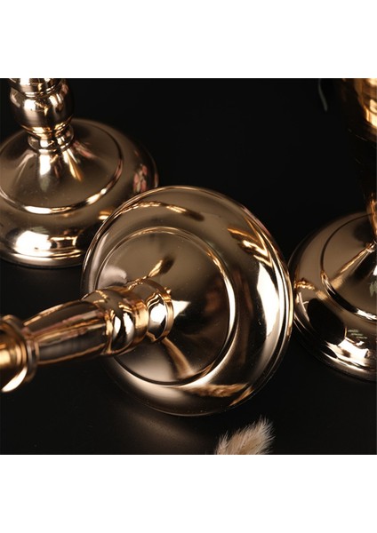 2 Adet Masa Üstü Çiçek Vazosu Düğün Orta Parçası Dekor Metal Çiçek Standı Yapay Çiçek Süsleri Yıldönümü Parçası Için (Yurt Dışından) fiyatları