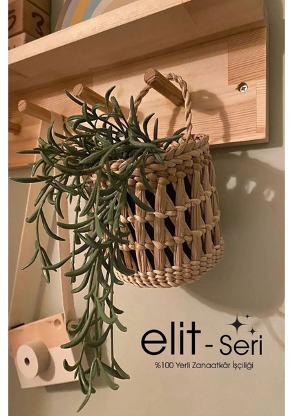 Kahverengi 10X10 Dekoratif Duvar Süsü ve Hasır Sepet, El Yapımı, Şık ve Doğal.