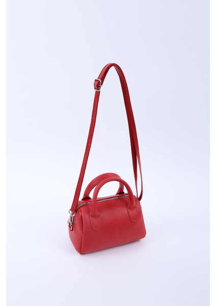 Kırmızı SHK184 Suni Deri ,fermuarlı Tek Bölmeli ,askılı El, Kol ve Omuz Çantası