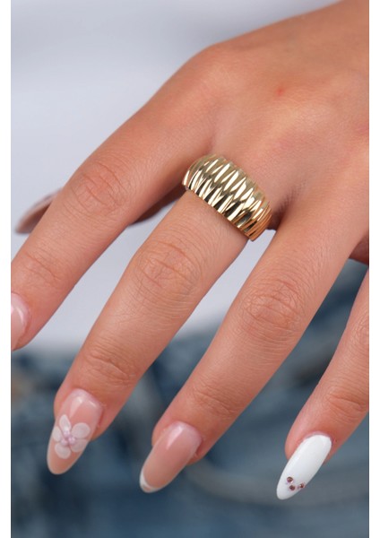 14 Ayar Altın Kalın Çizgili Yüzük 809