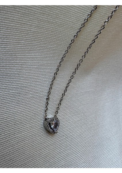 Pndr Modeli Beyaz Taşlı Kolye