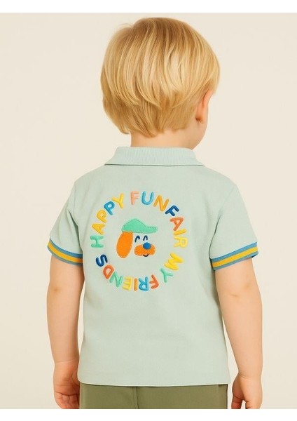 Erkek Bebek Yakalı Renkli Düğmeli T-Shirt fırsatları