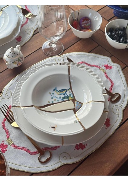 Ekru ve Pembe Renklerde, 2'li Amerikan Servis Seti, Şık ve Kullanışlı Tasarım