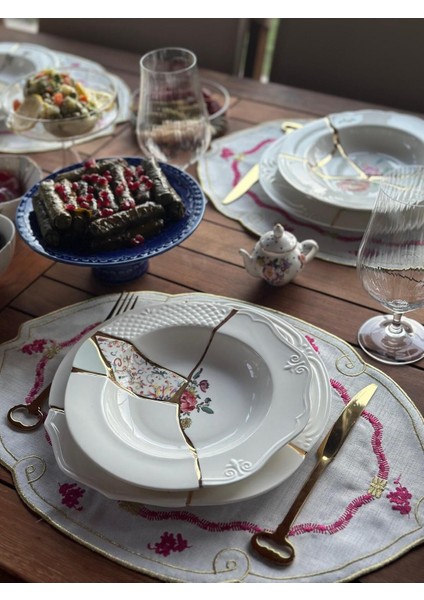 Ekru ve Pembe Renklerde, 2'li Amerikan Servis Seti, Şık ve Kullanışlı Tasarım fiyatları