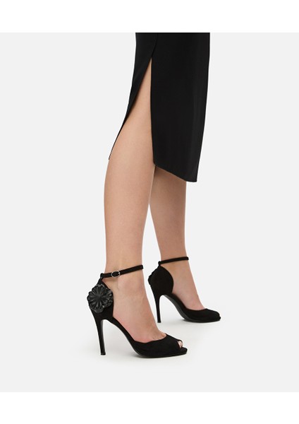 Çiçek Figürlü Topuklu Ayakkabı fiyatları
