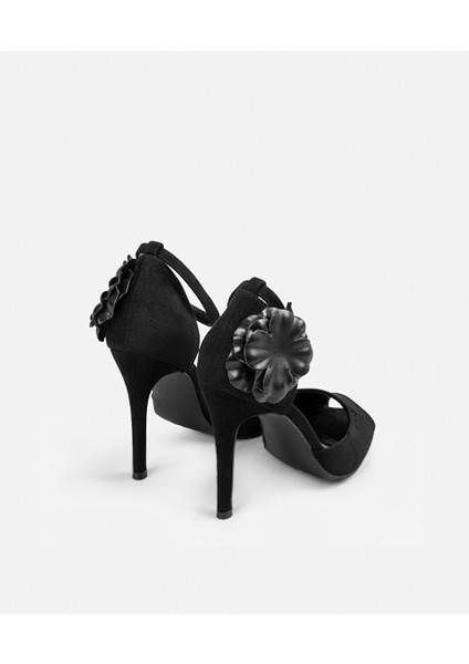 Çiçek Figürlü Topuklu Ayakkabı fırsatları