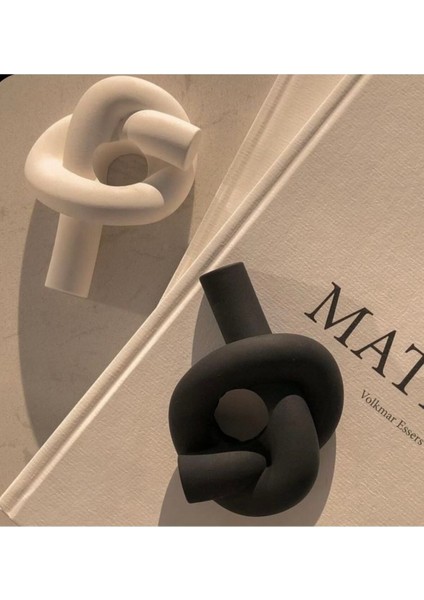 Siyah ve Beyaz Renkli Ikili Dekor ve Mumluk Seti, Şık ve Modern Tasarım