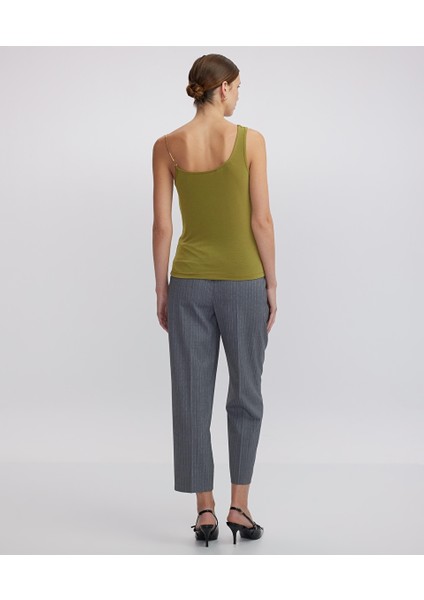 Çıkarılabilir Metal Aksesuarlı Tişört modelleri