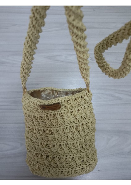 Kadın El Emeği Hasır Çapraz Çanta modelleri