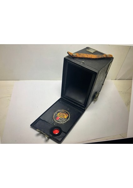 Kodak Brownie Junior Antika Fotoğraf Makinası indirimleri