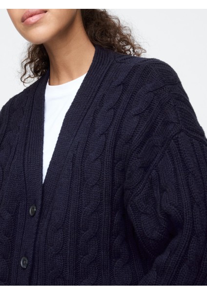 Kadın Lacivert Yün Karışımlı Cable Örgü Oversize Hırka modelleri