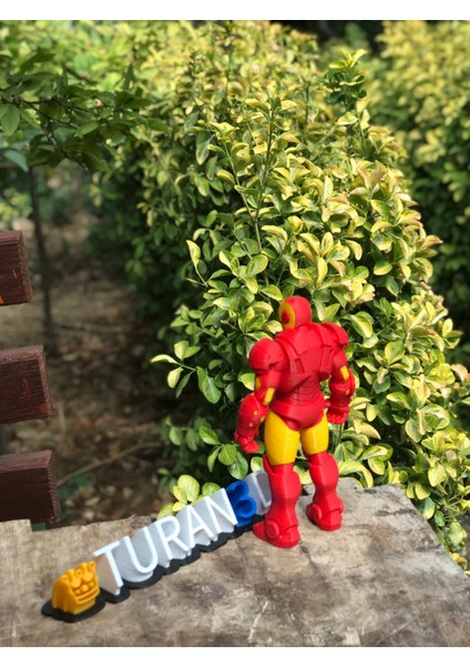 🦾 Kırmızı Zırhlı Süper Kahraman Figürü – 15 cm | TURAN3D modelleri