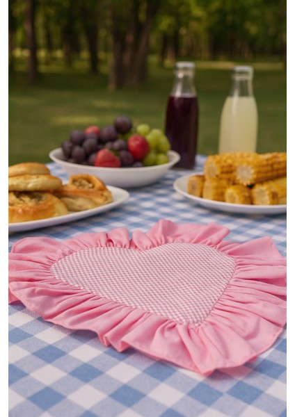 1 Adet Kalp Şeklinde Pembe Pötikareli Fırfırlı Amerikan Servis / Romantik Dekoratif Supla fırsatları