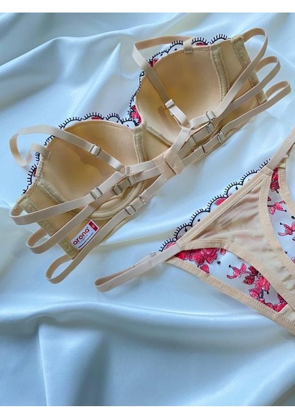 Kadın Çiçek Desenli Brode Işlemeli Balenli Desteksiz Sütyen Tanga Takım fırsatları