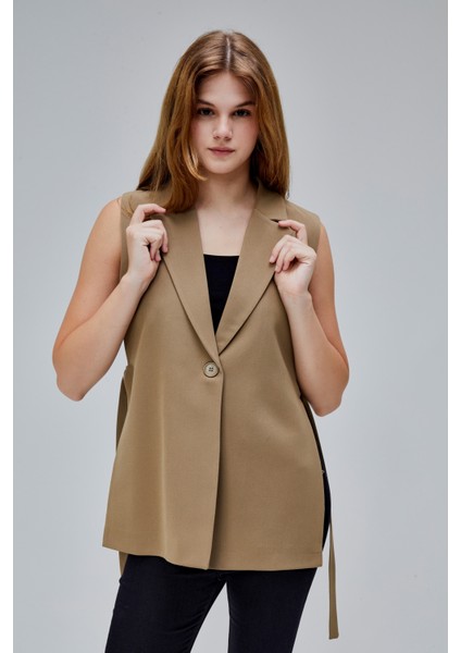 Kadın Koyu Haki Regular Astarlı Dokuma Yelek modelleri