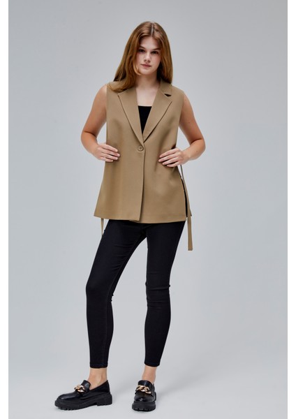 Kadın Koyu Haki Regular Astarlı Dokuma Yelek fırsatları