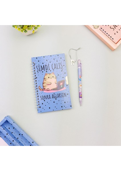 Kedi Mottolu Kilitli Defter fırsatları