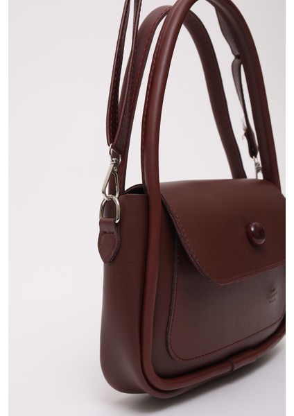 Bordo SHK97 Suni Deri Ön Cep Detaylı 2 Bölmeli Ayarlanabilir Askılı El,kol ve Omuz Çantası fırsatları