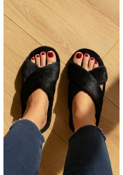 Kadın Ev Terliği Pofuduk Çapraz Ev Terliği fiyatları