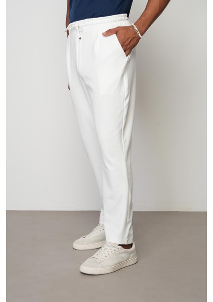 Beyaz Baggy Fit Erkek Pileli Pantolon E1028