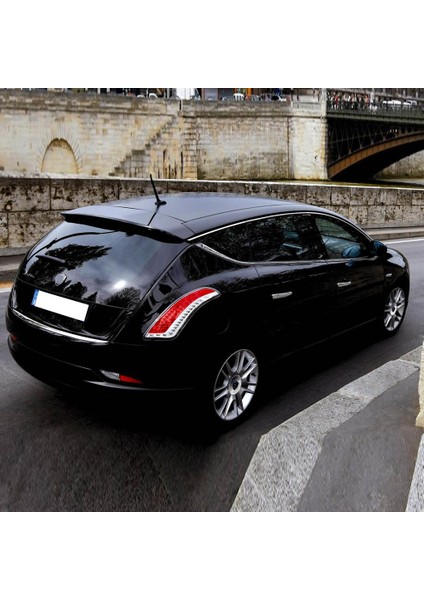 Lancia Delta 2009-2013 Arka Cam Silecek Süpürgesi 30CM fiyatları