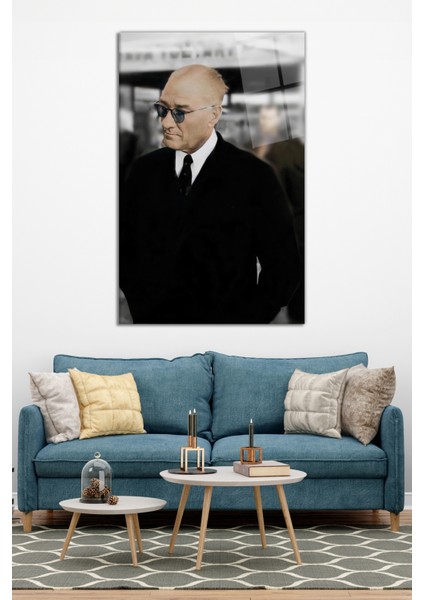Gözlüklü Mustafa Kemal Atatürk Cam Tablo, Ev Ofis Dekoru, Hediyelik Duvar Dekorasyonu, Kırılmaz Cam modelleri