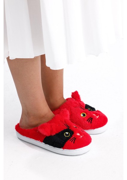 Caty Peluş Kadın Ev Terliği modelleri