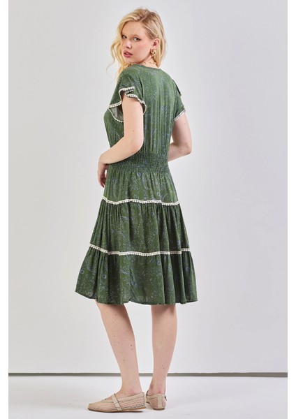 Kadın V Yaka Güpür Detaylı Gipeli Mini Elbise Haki modelleri