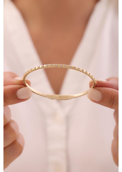 14 Ayar Minimal Taşlı Kelepçe modelleri