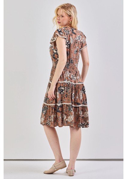 Kadın V Yaka Güpür Detaylı Gipeli Mini Elbise Kahve modelleri