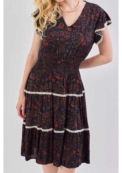 Kadın V Yaka Güpür Detaylı Gipeli Mini Elbise Siyah modelleri