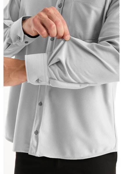 Erkek Gömlek Gri Likralı Uzun Kollu Cepli Rahat Kalıp Dökümlü Pamuklu Günlük Şık Model