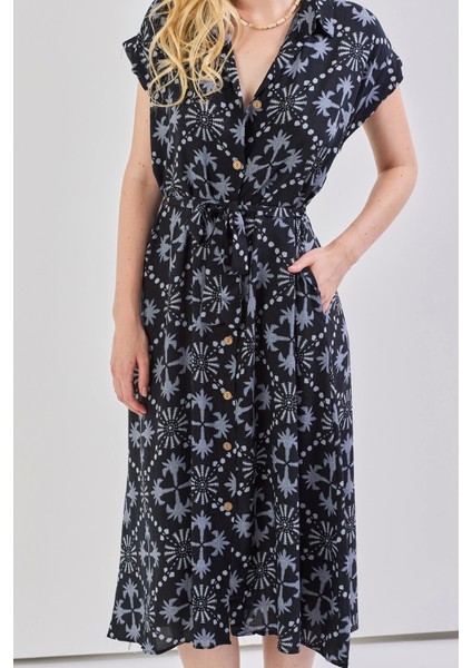 Kadın Desenli Kuşak Detaylı Gömlek Elbise Siyah indirimleri