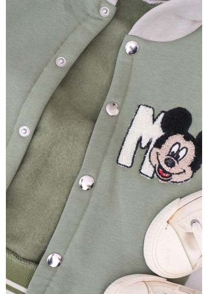 Erkek Çocuk Süzene Nakış Detaylı Şardonclu 3 Iplik Kumaş Altüst Takım modelleri