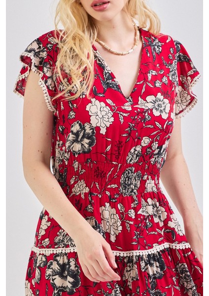 Kadın V Yaka Güpür Detaylı Gipeli Mini Elbise Kırmızı modelleri