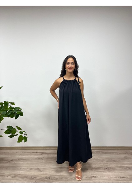 Boyundan Bağlamalı Büzgülü Elbise