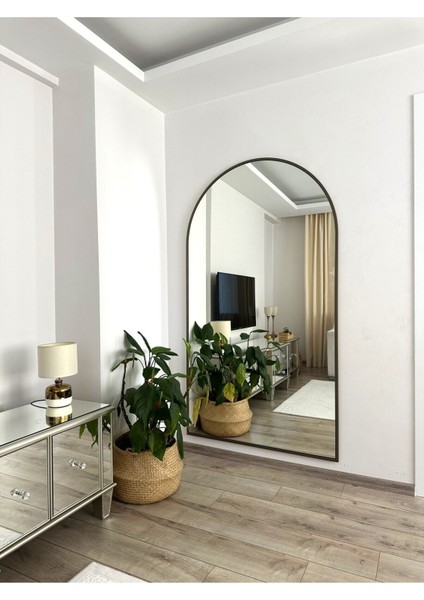 Renkli Pirinç Eskitme Metal Çerçeveli Oval Ayaklı Boy Aynası 180X100 cm indirimleri