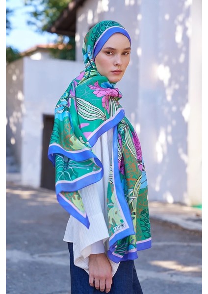 Yeşil Ed Scarf Inspired Fierra Desen Şal
