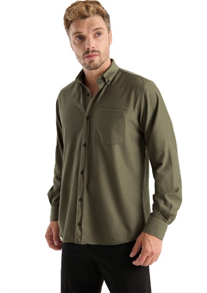 Erkek Gömlek Haki Yeşil Likralı Uzun Kollu Cepli Rahat Kalıp Dökümlü Pamuklu Günlük Şık Model fiyatları
