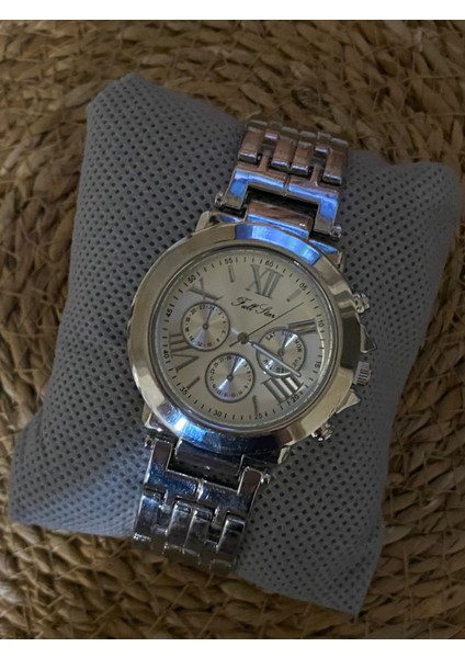 Gümüş Renk Çelik Erkek Kol Saati 6048