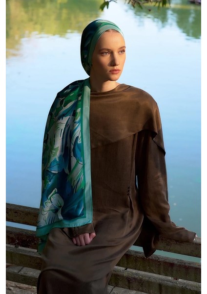 Yeşil Ed Scarf Inspired Limerence Desen Şal